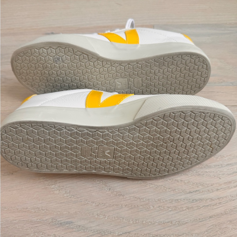 Veja Campo T2 Leather Casual Trainers, White Orange Size 7 - Picture 8 of 9